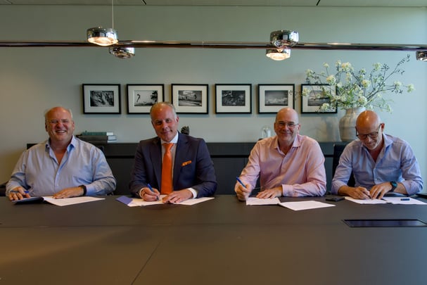 Robin Radar and Schuberg Philis signing agreement